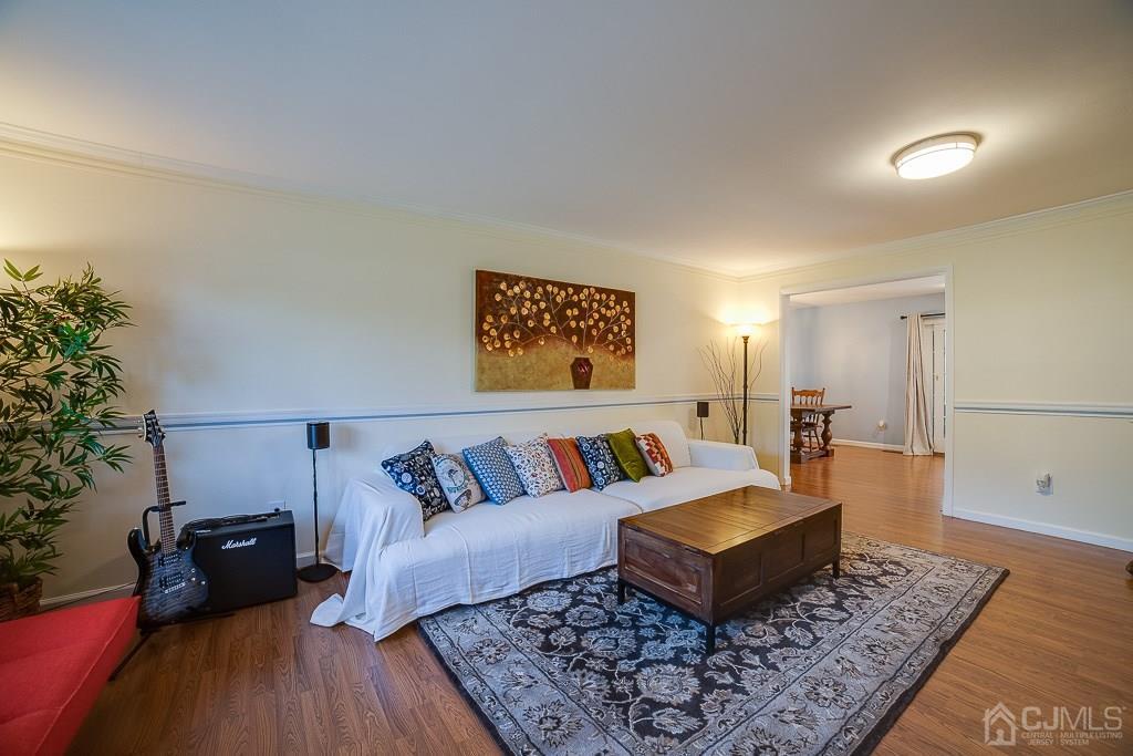 45 Kingsley Road Kendall Park, NJ 08824 - Photo 3 of 13 Gallery Image 3