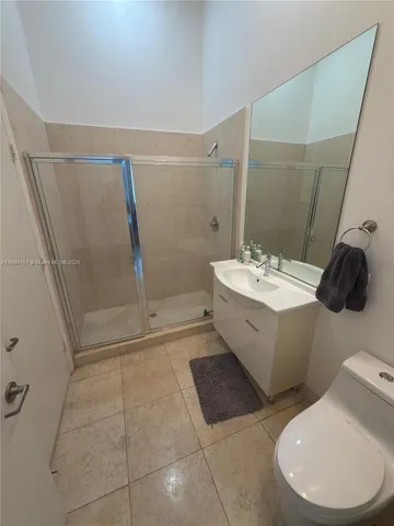 $5,400 | 475 Brickell Avenue, Unit 2813, Miami, FL 33131