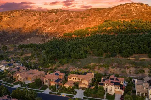 $1,899,000 | 2744 Vistamonte Glen, Escondido, CA 92027
