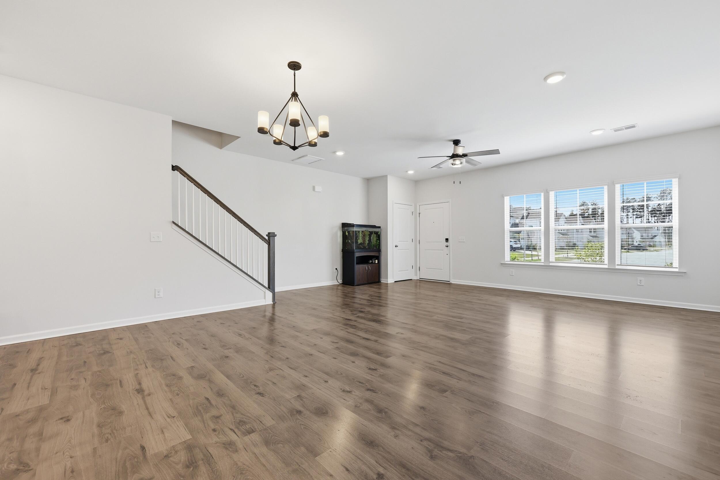 276 Godwit Drive Summerville, SC 29486 - Photo 4 of 20 6_ru4a0856