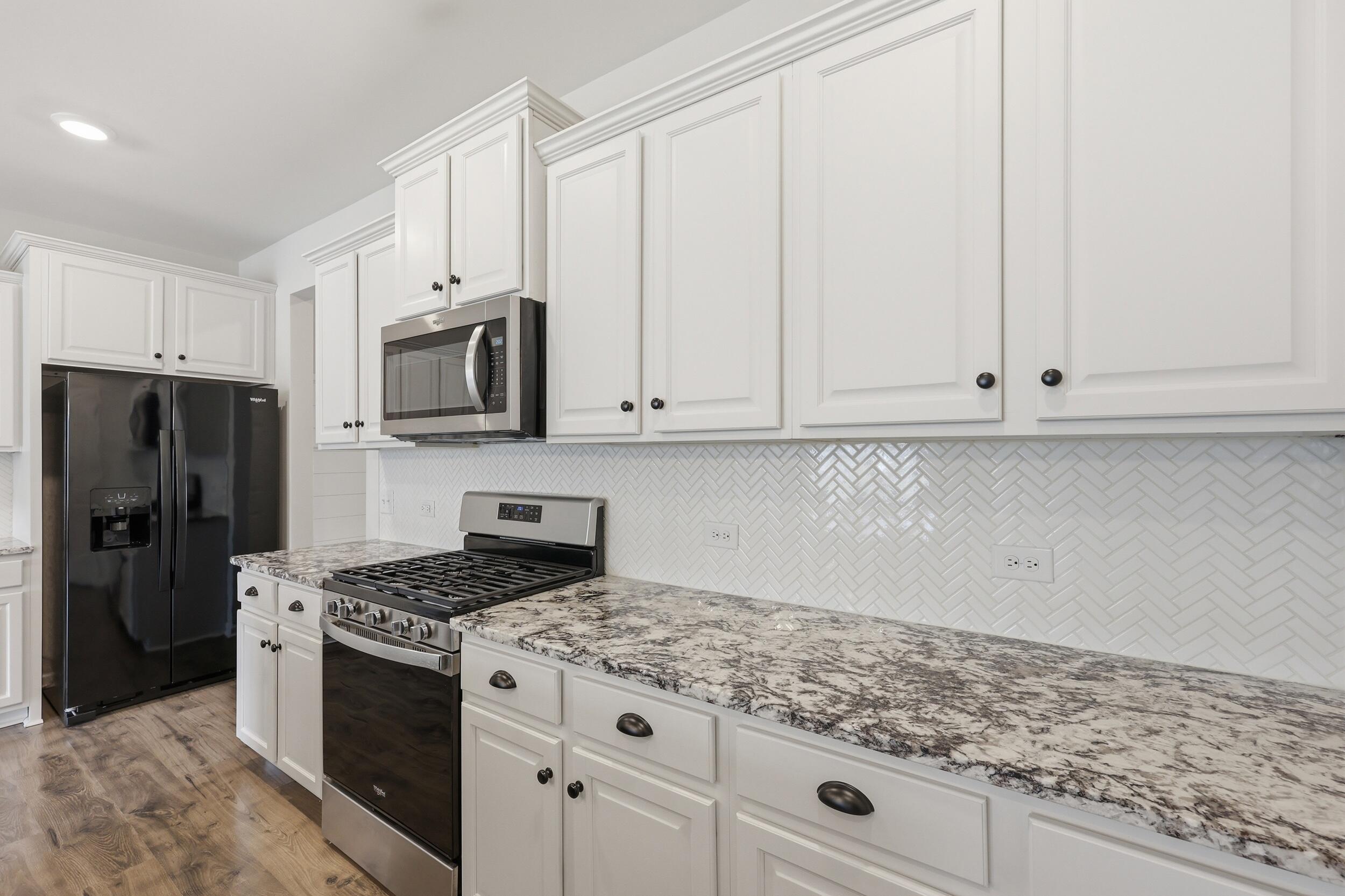 276 Godwit Drive Summerville, SC 29486 - Photo 8 of 20 11_ru4a0896