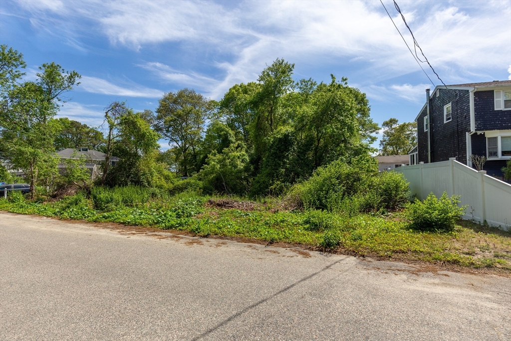 4 Wren Terrace Wareham, MA 02571 - Photo 12 of 13