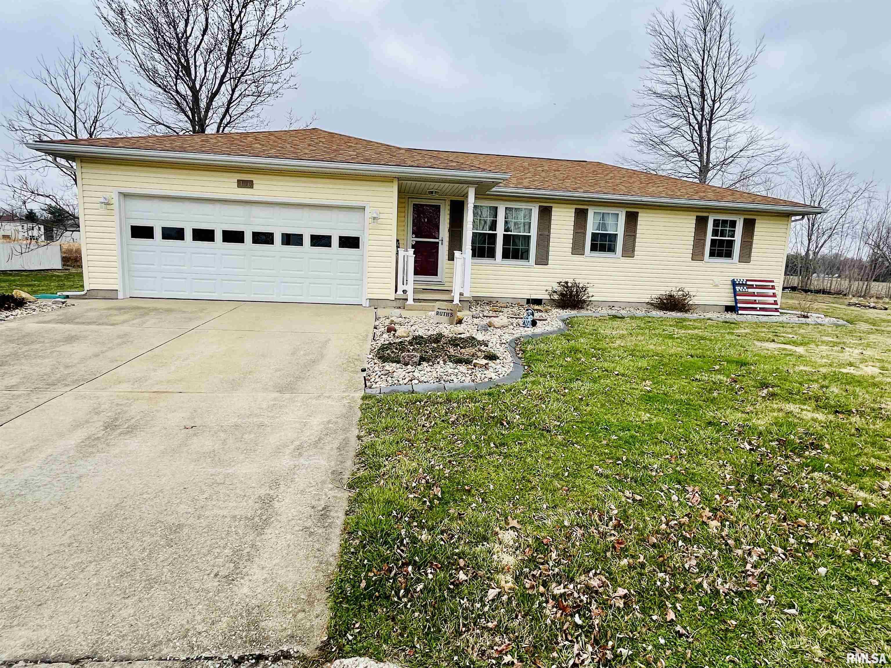 106 Robinson Road Salem, IL 62881 - Photo 1 of 22 Gallery Image 1