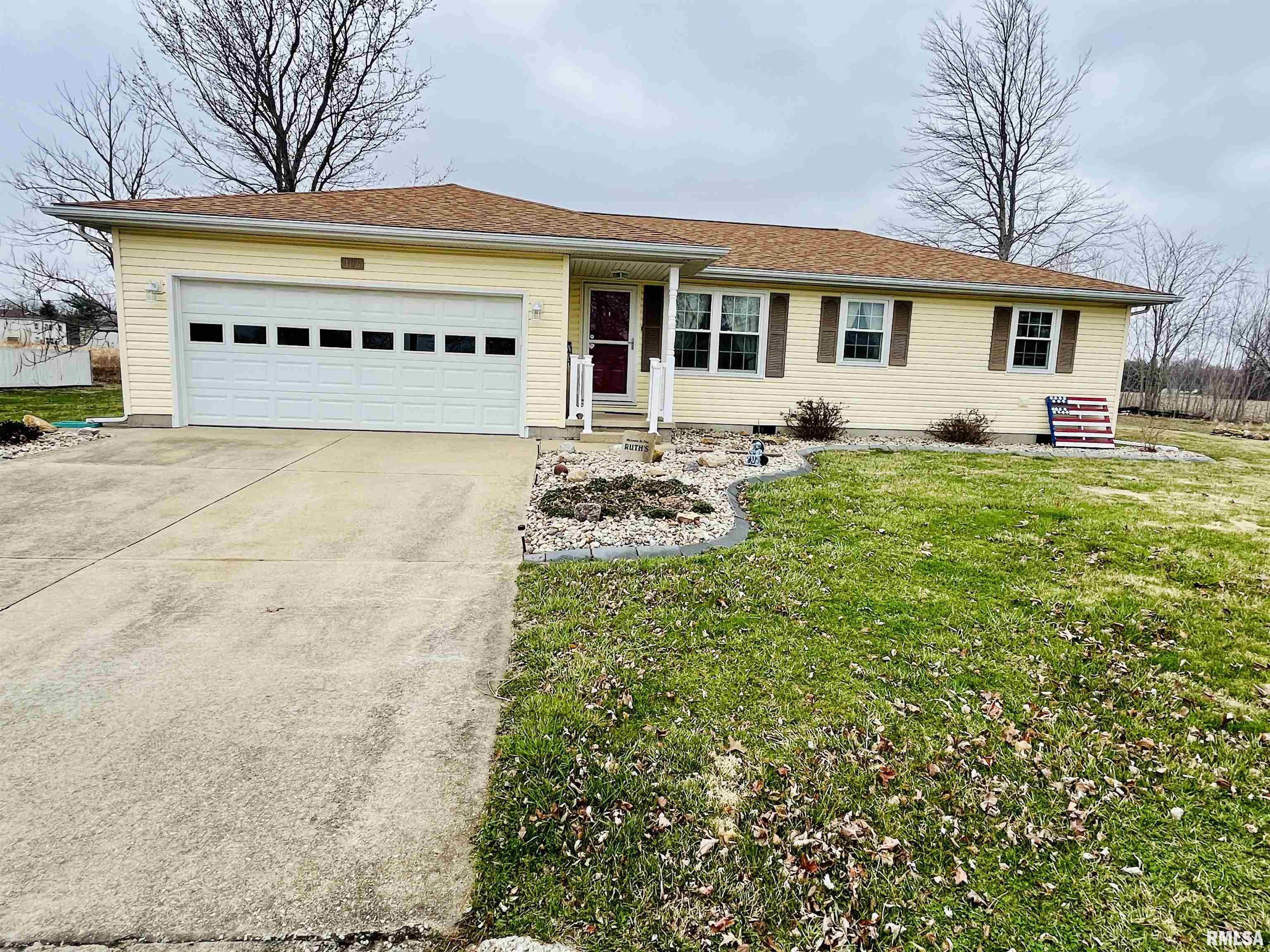 106 Robinson Road Salem, IL 62881 - Photo 16 of 22 Gallery Image 16
