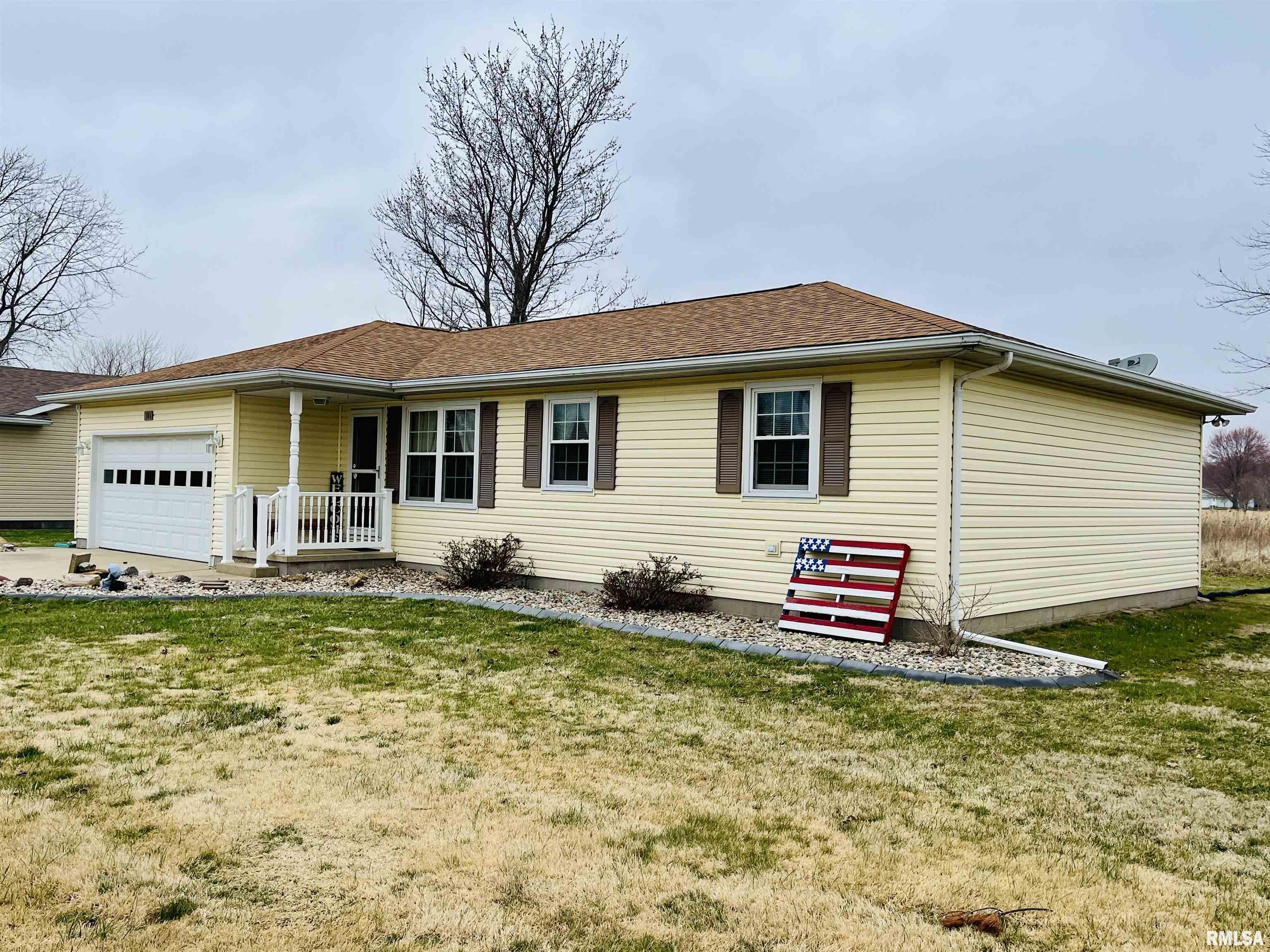 106 Robinson Road Salem, IL 62881 - Photo 17 of 22 Gallery Image 17