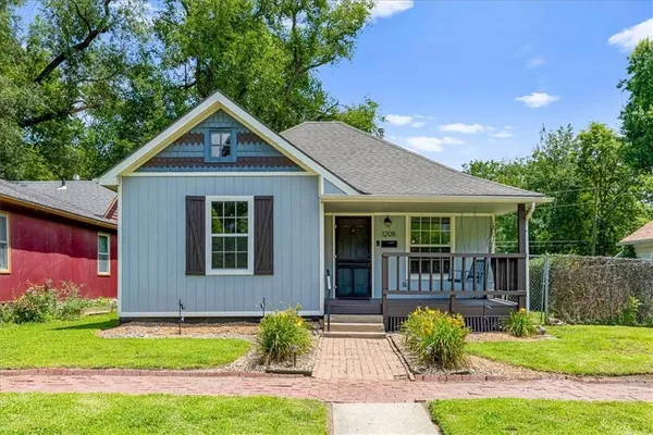 $239,000 | 1208 New Jersey Street, Lawrence, KS 66044