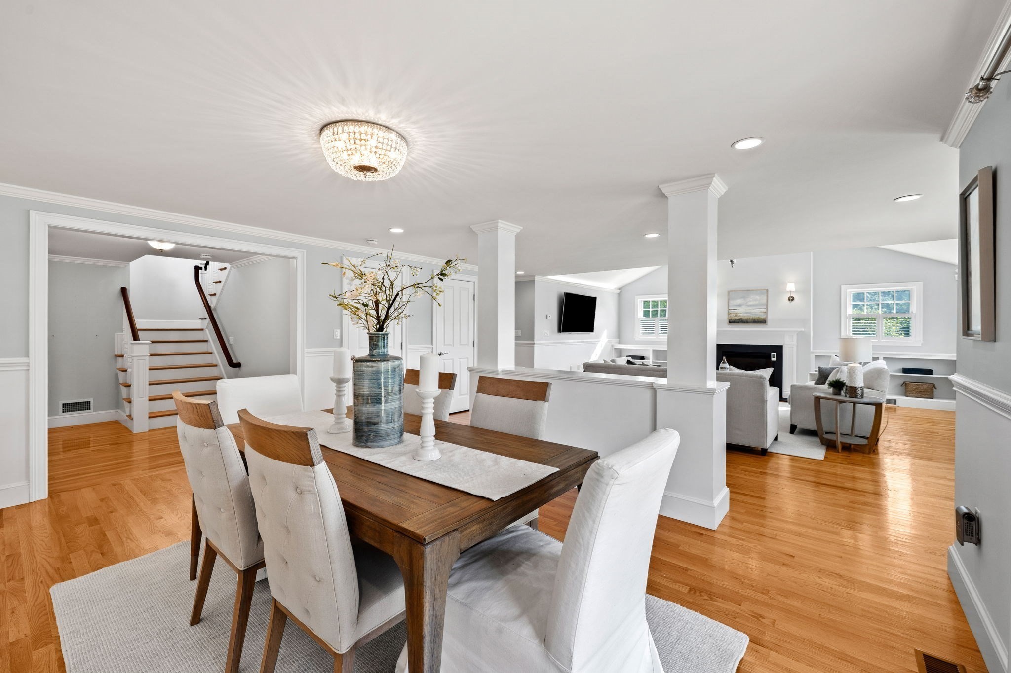 89 Gale Road Swampscott, MA 01907 - Photo 4 of 42 Gallery Image 4