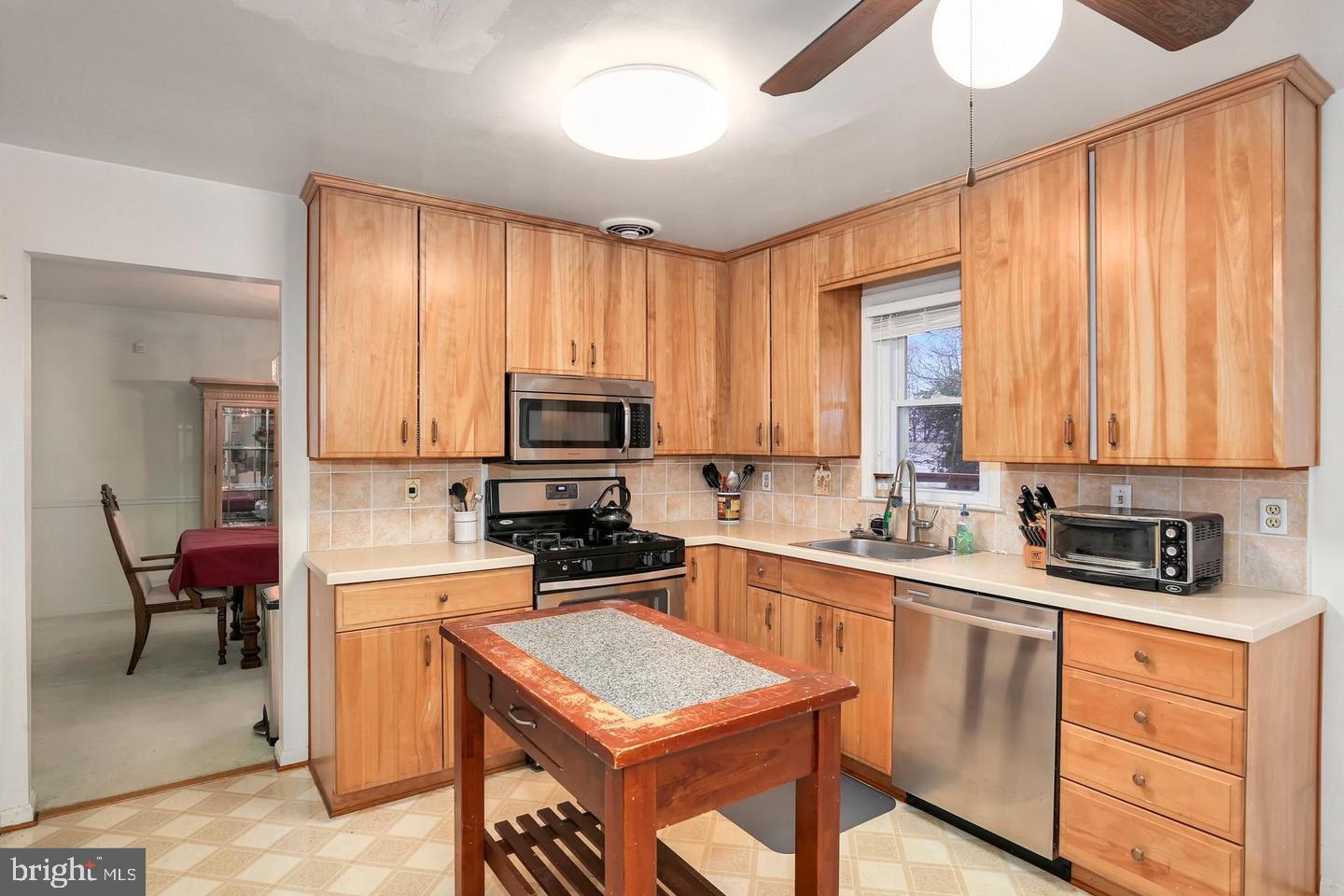 1804 Billman Lane Silver Spring, MD 20902 - Photo 12 of 35