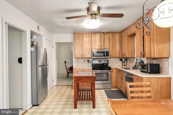 $3,200 | 1804 Billman Lane, Silver Spring, MD 20902
