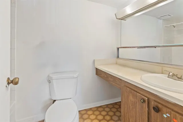 $165,000 | 10762 La Placida Drive, Unit 7106, Coral Springs, FL 33065