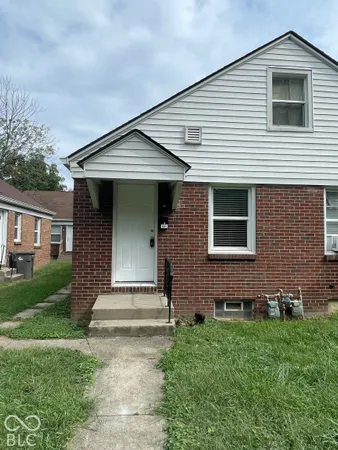 $725 | 603 North Tibbs Avenue, Indianapolis, IN 46222