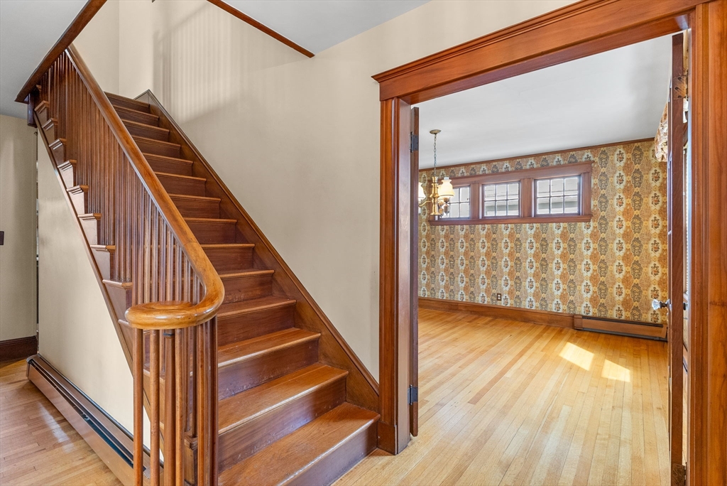 17 Nason Road Swampscott, MA 01907 - Photo 8 of 31 Gallery Image 8
