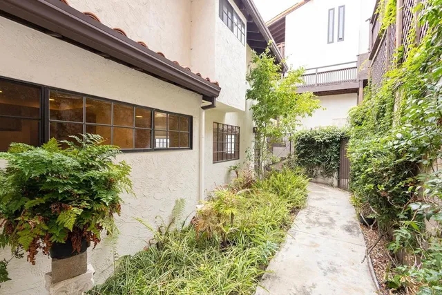 $995,000 | 4008 Ampudia Street, San Diego, CA 92110