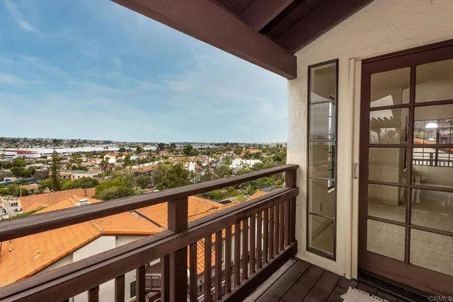 $995,000 | 4008 Ampudia Street, San Diego, CA 92110