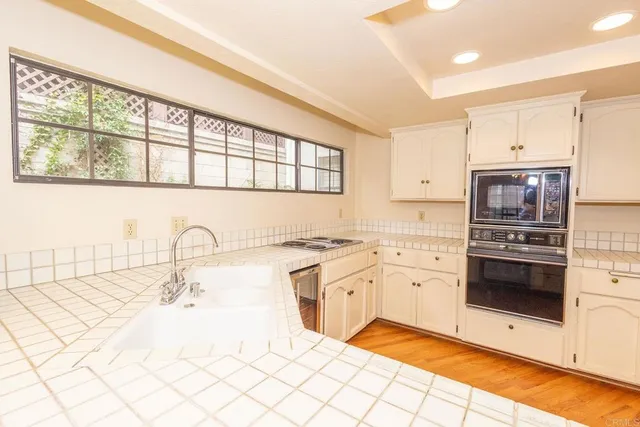 $995,000 | 4008 Ampudia Street, San Diego, CA 92110