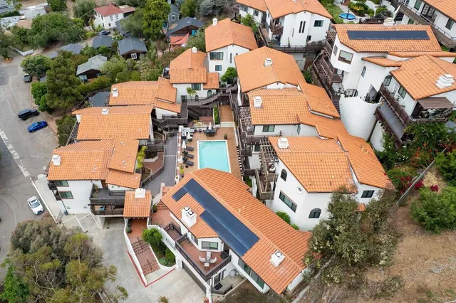 $995,000 | 4008 Ampudia Street, San Diego, CA 92110