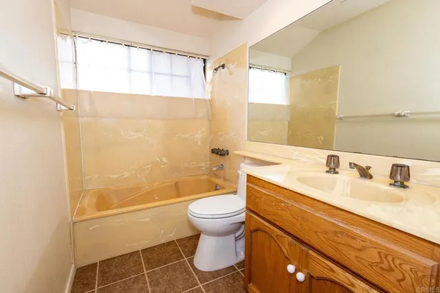 $995,000 | 4008 Ampudia Street, San Diego, CA 92110