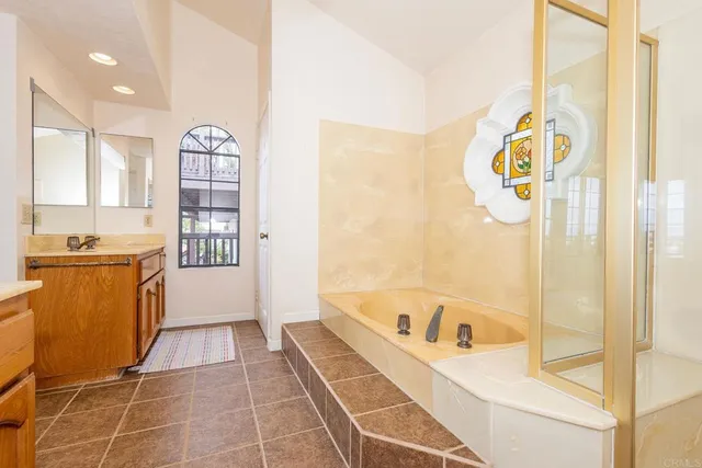 $995,000 | 4008 Ampudia Street, San Diego, CA 92110