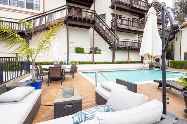 $995,000 | 4008 Ampudia Street, San Diego, CA 92110