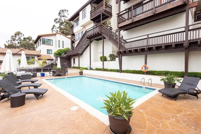 $995,000 | 4008 Ampudia Street, San Diego, CA 92110