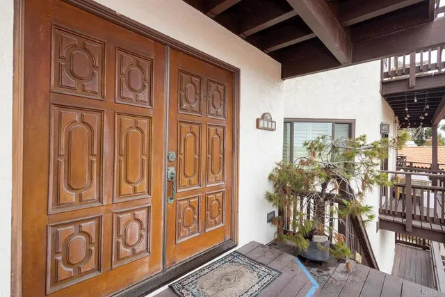 $995,000 | 4008 Ampudia Street, San Diego, CA 92110