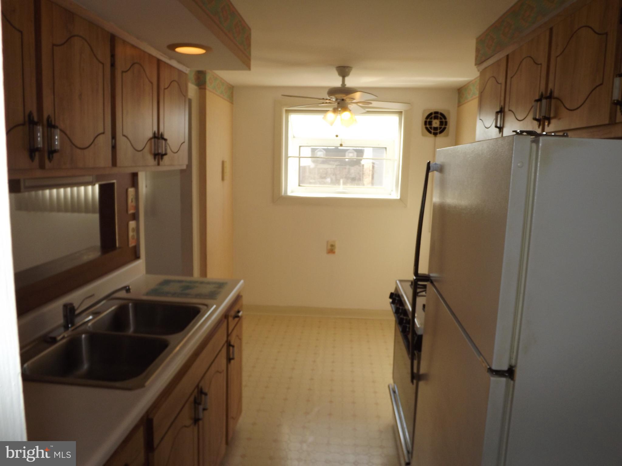 3418 Holyoke Road Philadelphia, PA 19114 - Photo 13 of 36 Gallery Image 13