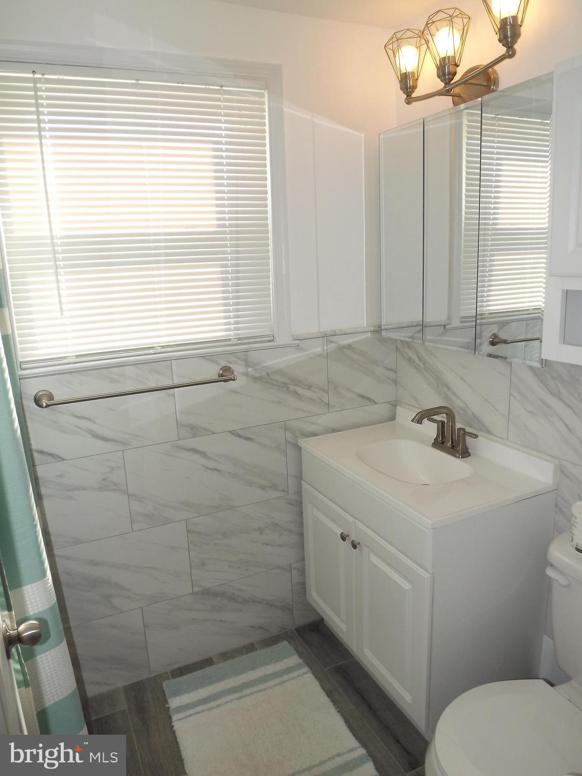 3418 Holyoke Road Philadelphia, PA 19114 - Photo 16 of 36 Gallery Image 16