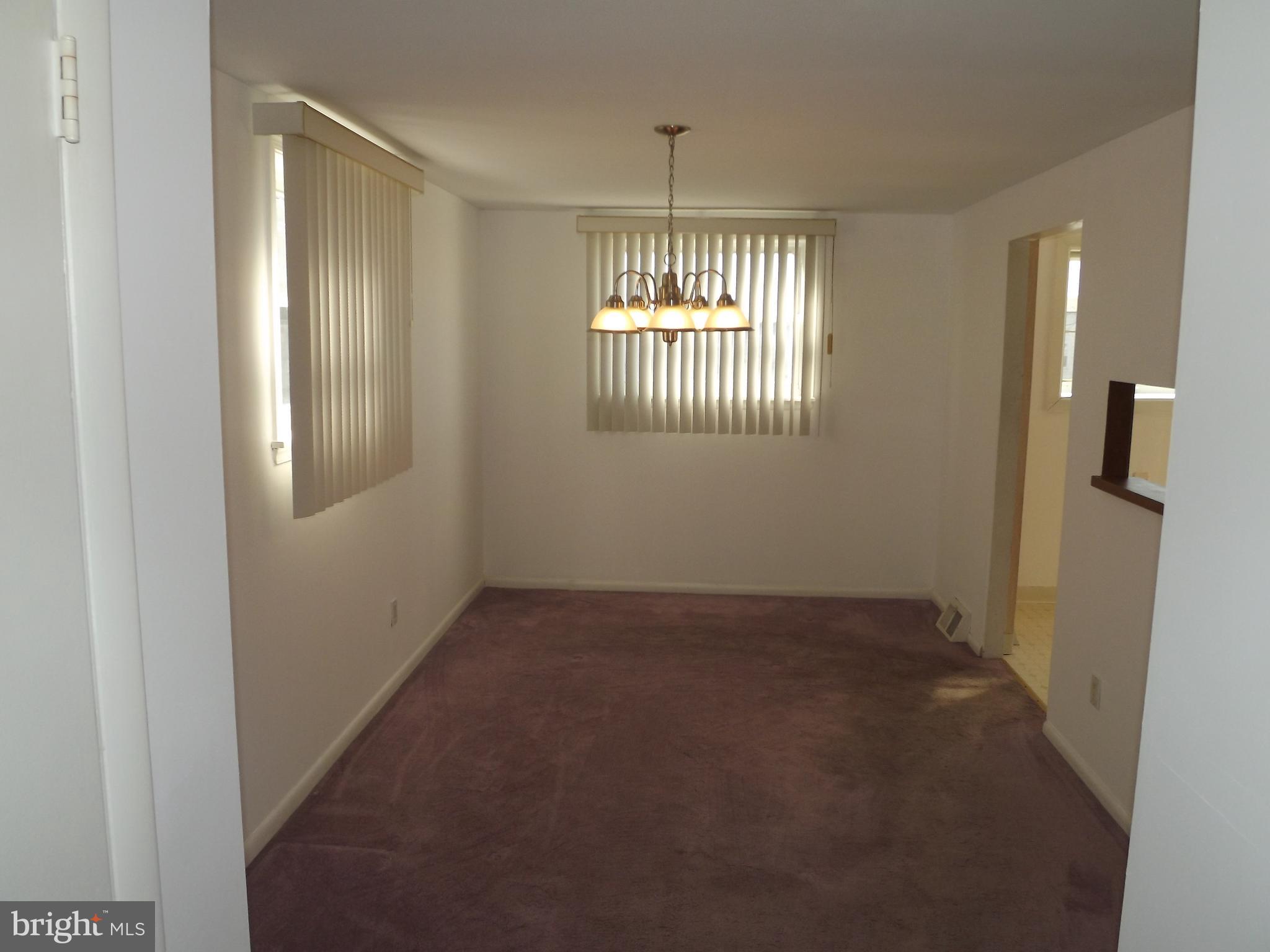 3418 Holyoke Road Philadelphia, PA 19114 - Photo 7 of 36 Gallery Image 7