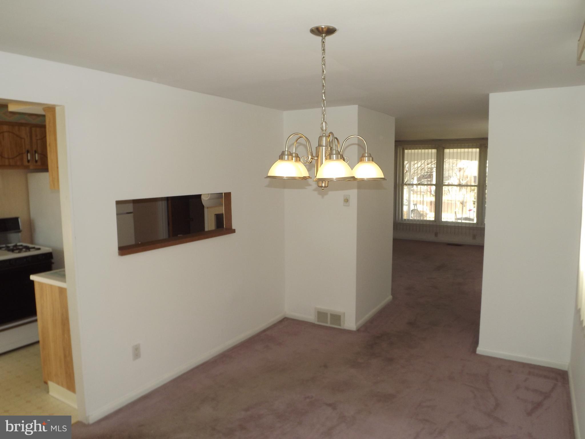 3418 Holyoke Road Philadelphia, PA 19114 - Photo 8 of 36 Gallery Image 8