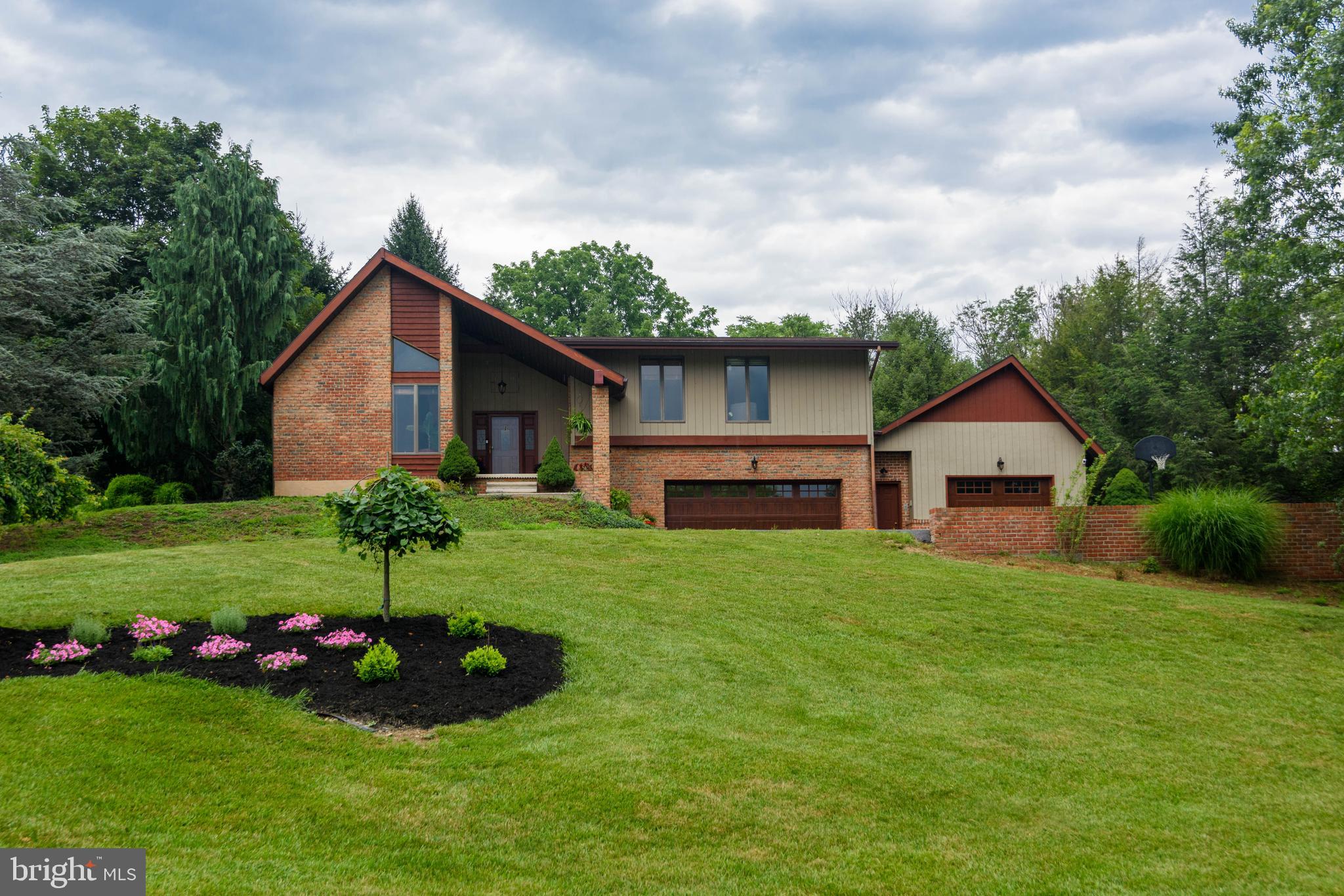 6550 Red Top Road Harrisburg, PA 17111 - Photo 1 of 58 Gallery Image 1