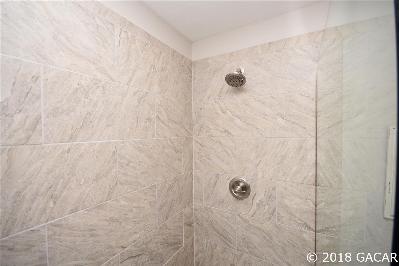 6241 Southwest 85th Street Gainesville, FL 32608 - Photo 12 of 21