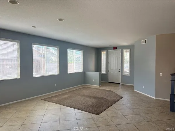 $3,750 | 396 Suncup Circle, Hemet, CA 92543