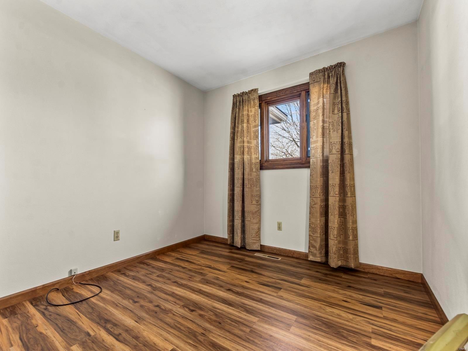 218 Ridgeview Drive Columbia, IL 62236 - Photo 14 of 33 Gallery Image 14