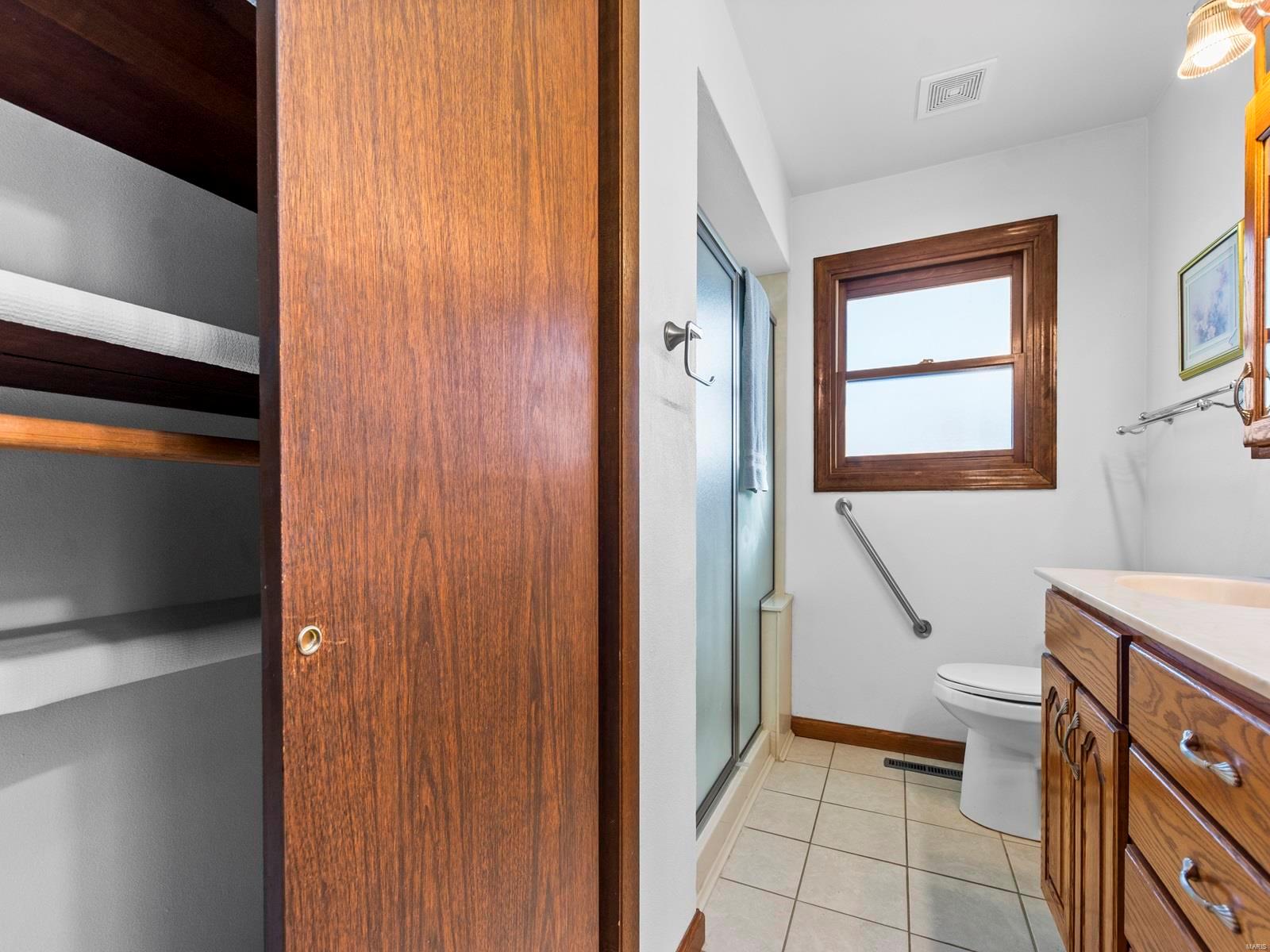 218 Ridgeview Drive Columbia, IL 62236 - Photo 17 of 33 Gallery Image 17