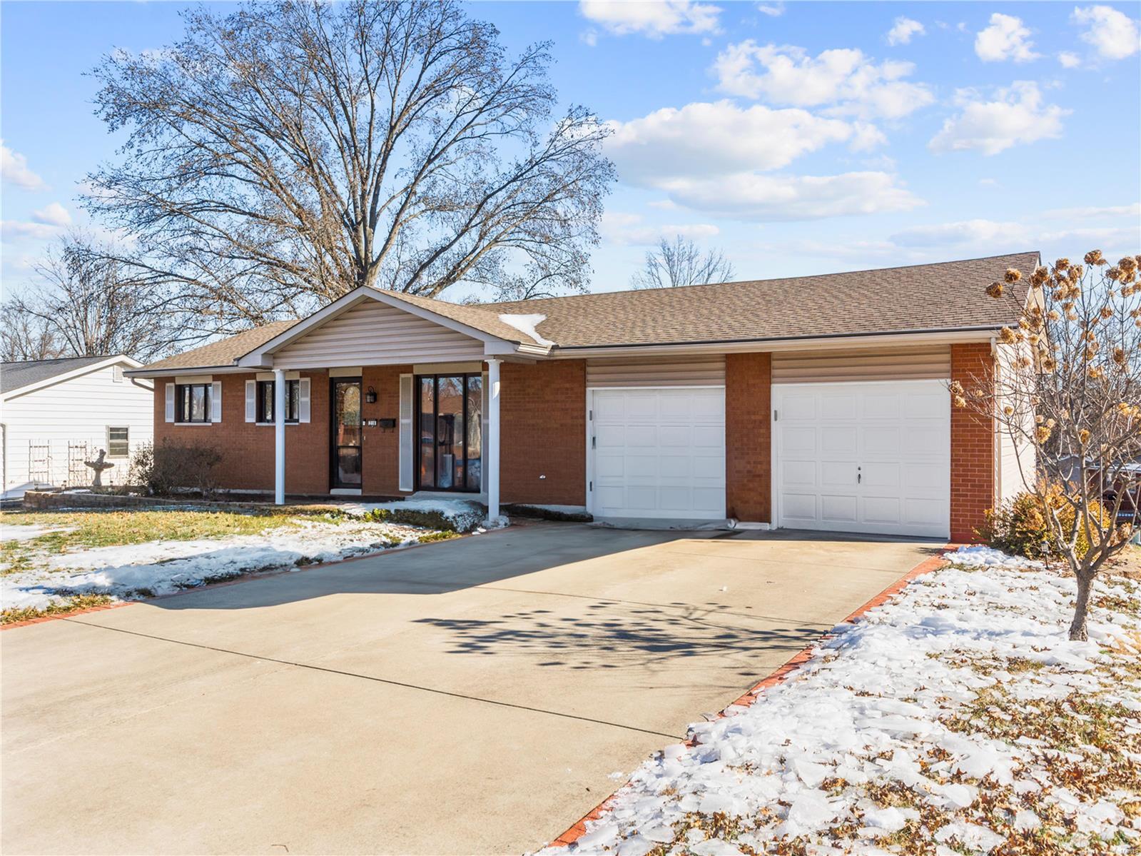 218 Ridgeview Drive Columbia, IL 62236 - Photo 26 of 33 Gallery Image 26