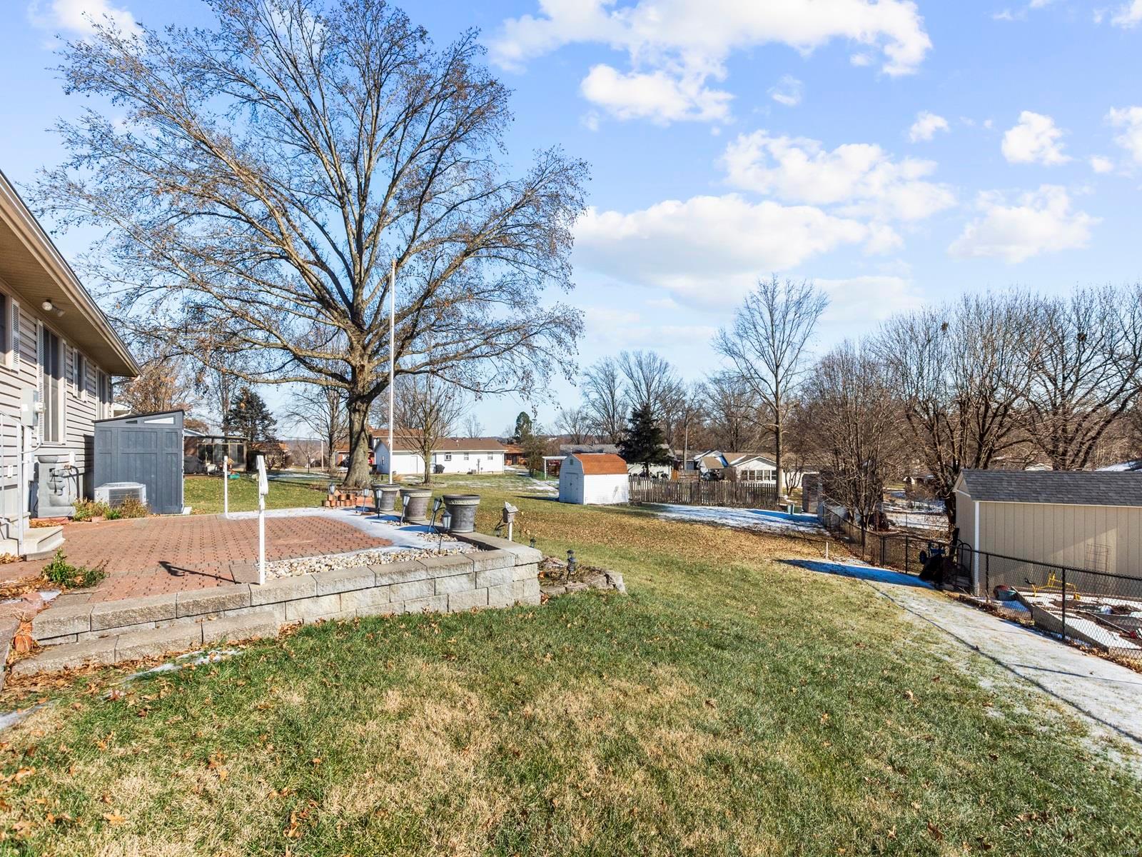 218 Ridgeview Drive Columbia, IL 62236 - Photo 27 of 33 Gallery Image 27