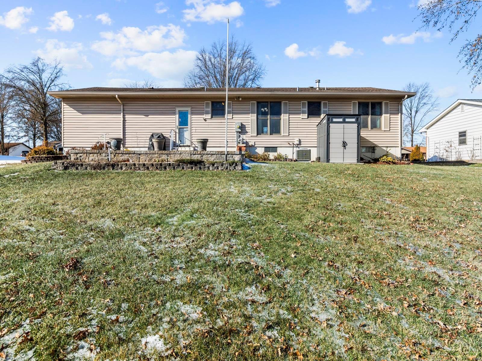 218 Ridgeview Drive Columbia, IL 62236 - Photo 28 of 33 Gallery Image 28