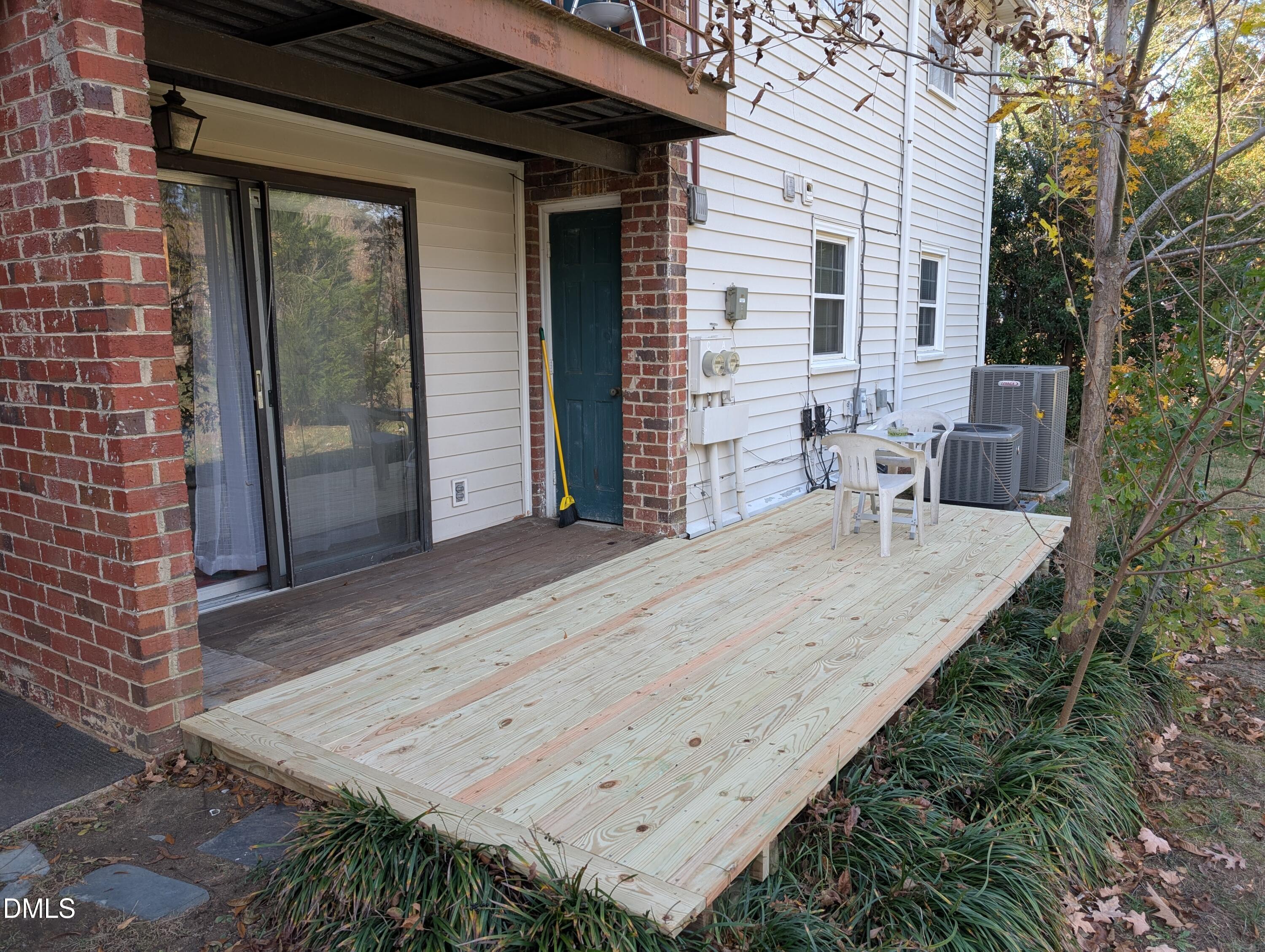 5602 Falls Of Neuse Road, Unit A Raleigh, NC 27609 - Photo 24 of 31 PXL_20251118_171621189