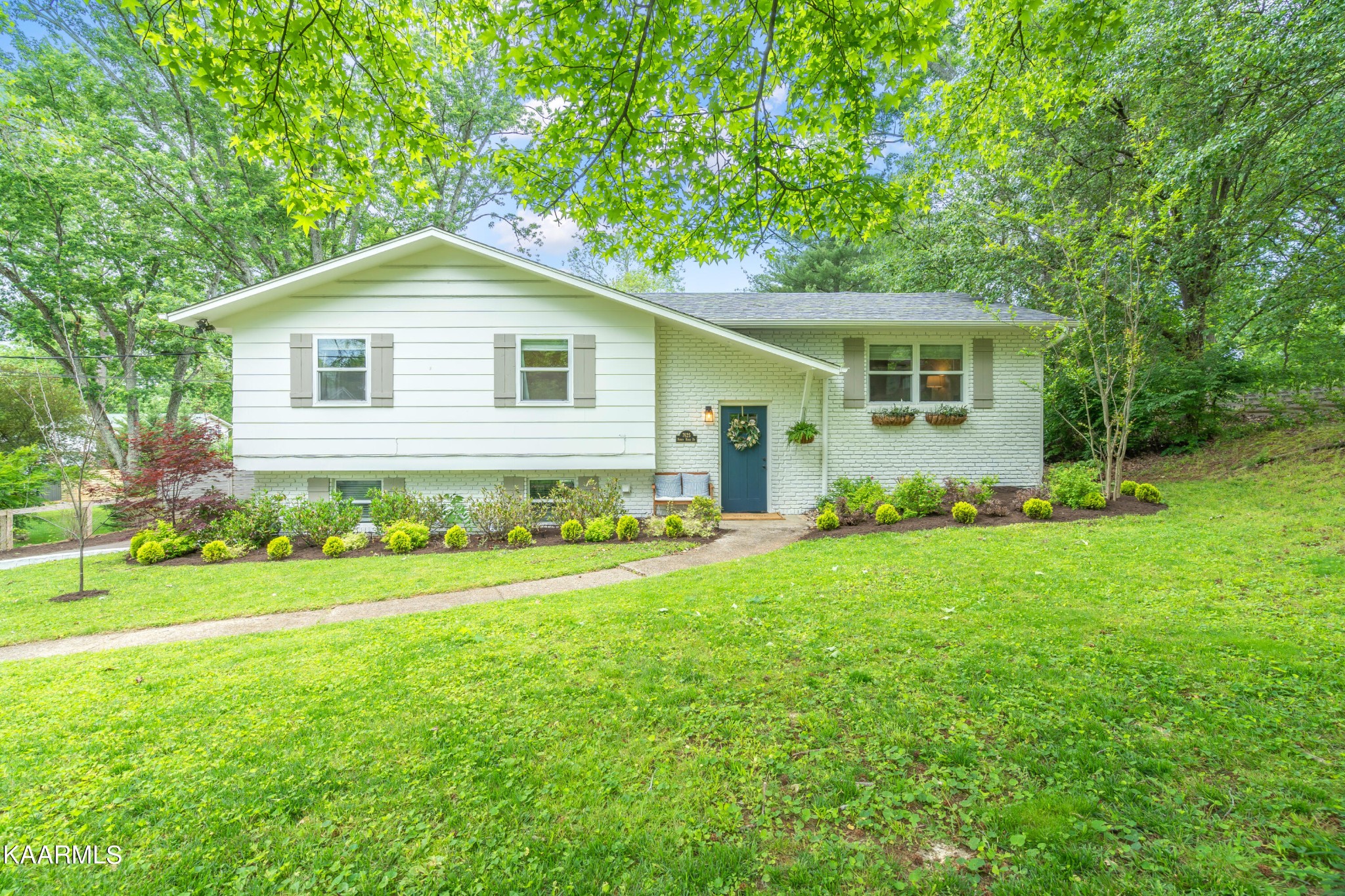 7625 Nubbin Ridge Road Southwest Knoxville, TN 37919 - Photo 1 of 38 Gallery Image 1
