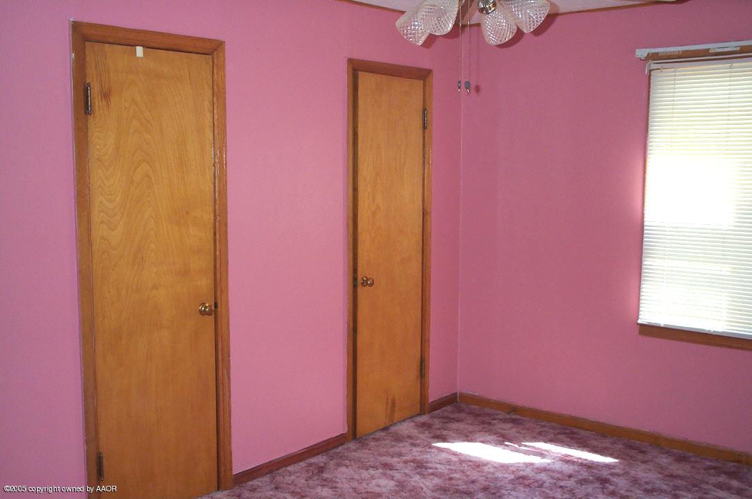1406 North Spring Street Amarillo, TX 79107 - Photo 11 of 15 Master Bedroom (2)