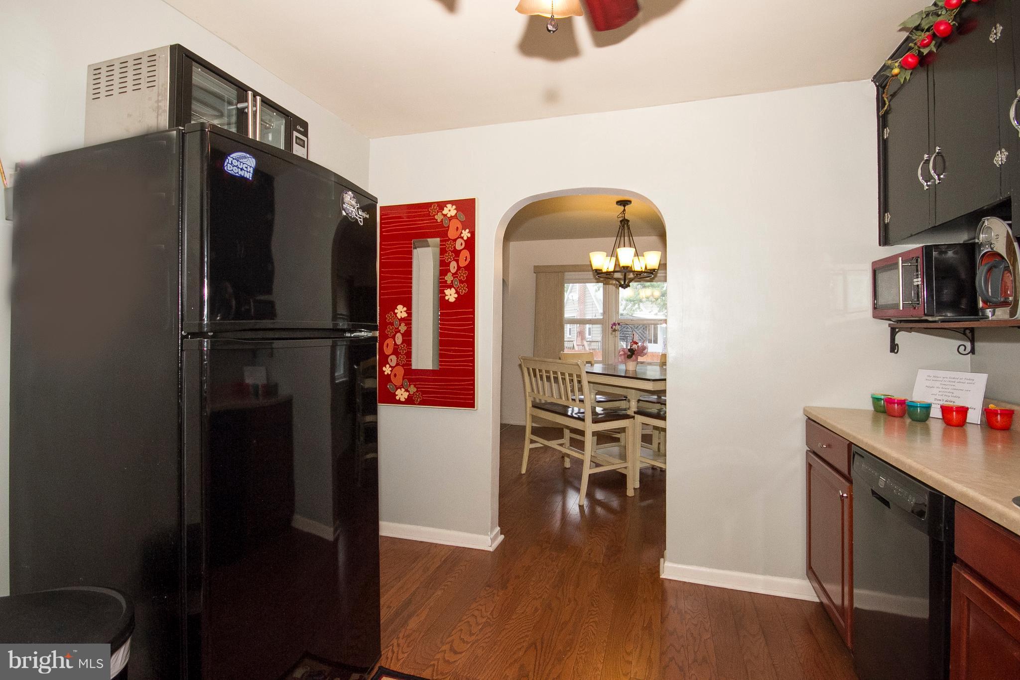 707 Cresswell Road Baltimore, MD 21225 - Photo 11 of 26 Kitchen