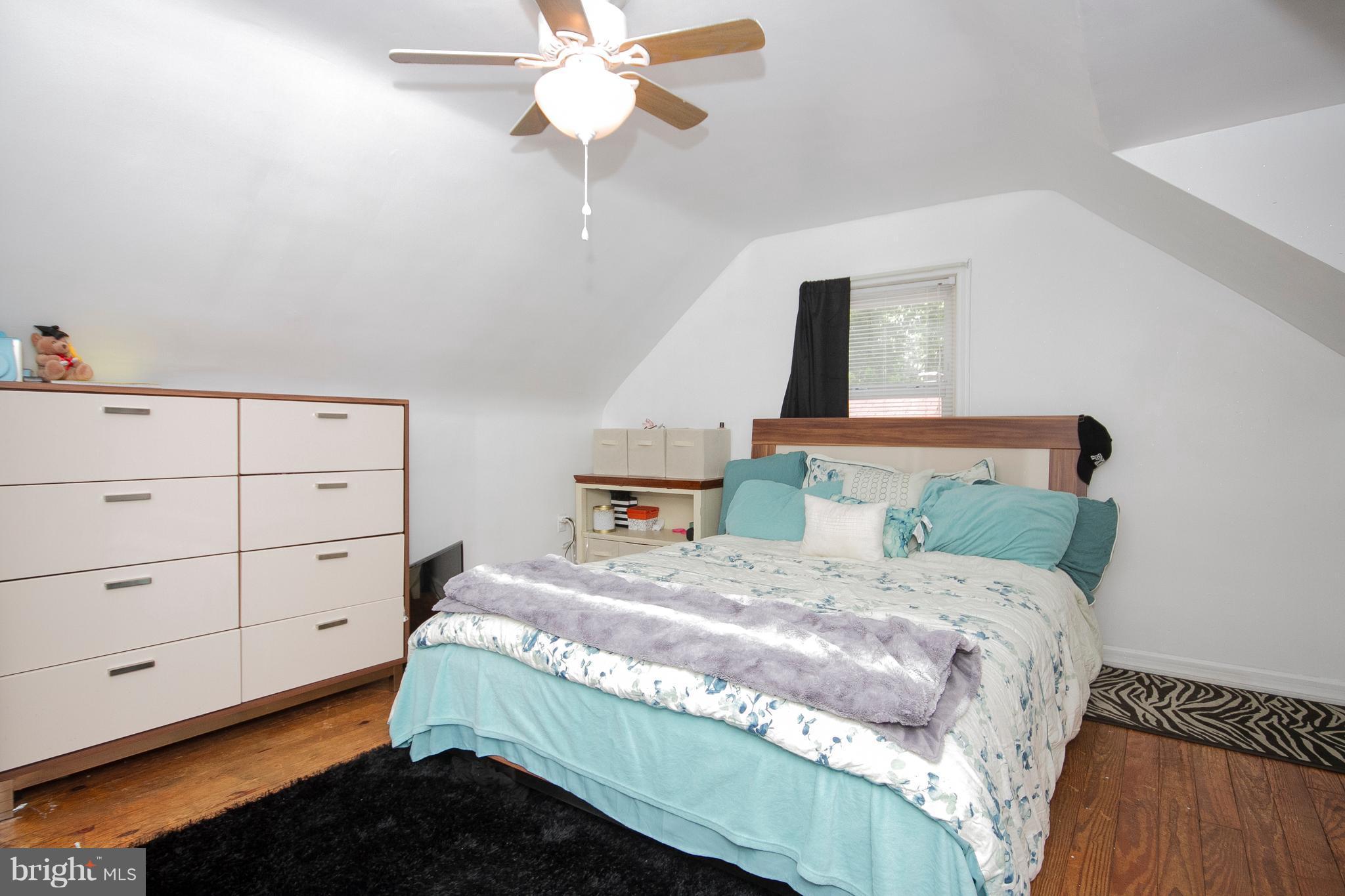 707 Cresswell Road Baltimore, MD 21225 - Photo 19 of 26 Bedroom