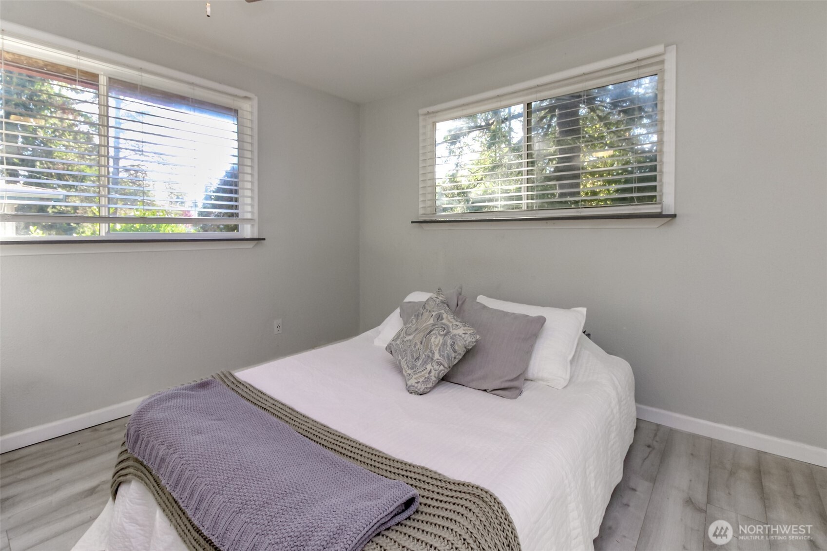 2807 South 282nd Street Federal Way, WA 98003 - Photo 12 of 24