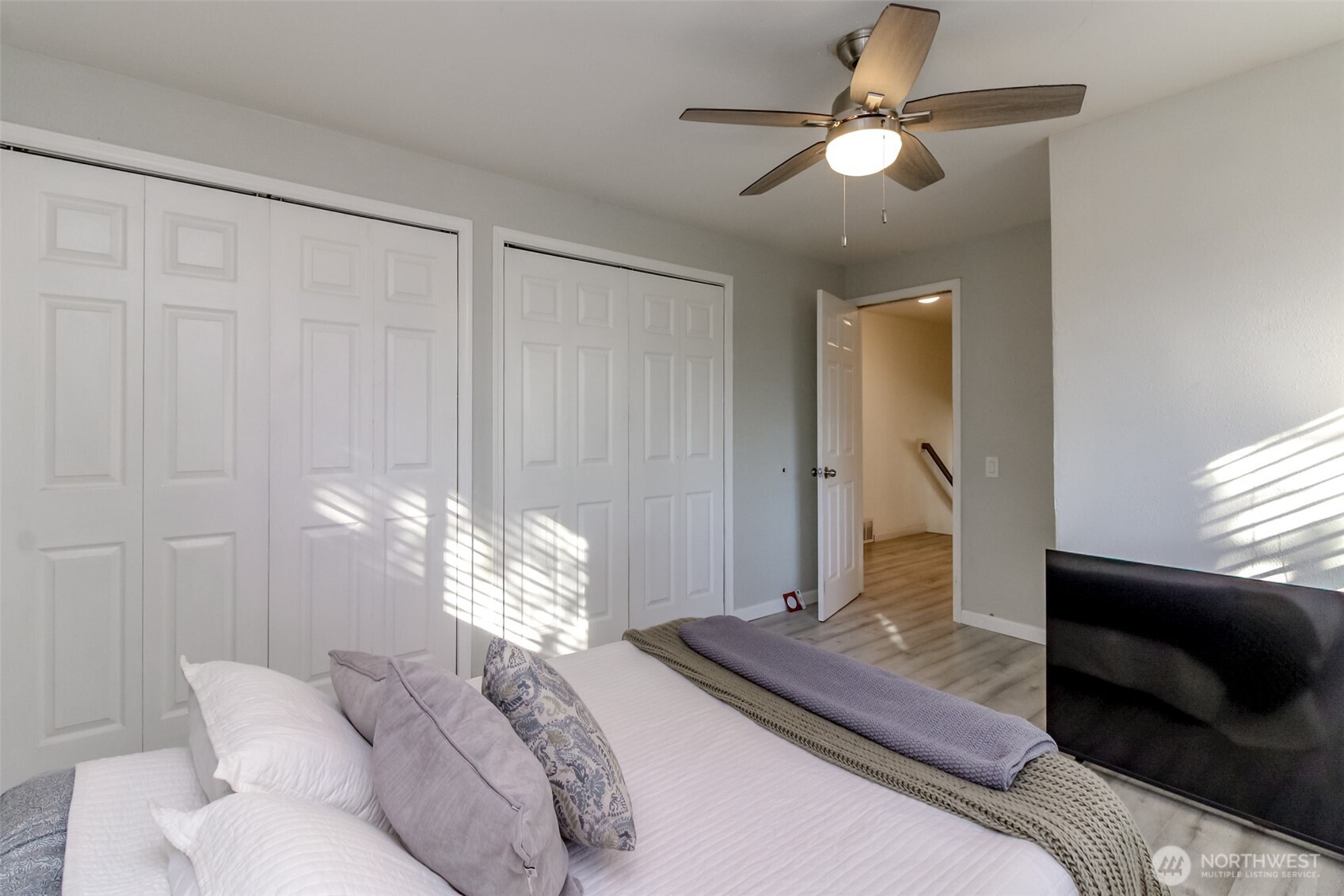 2807 South 282nd Street Federal Way, WA 98003 - Photo 13 of 24