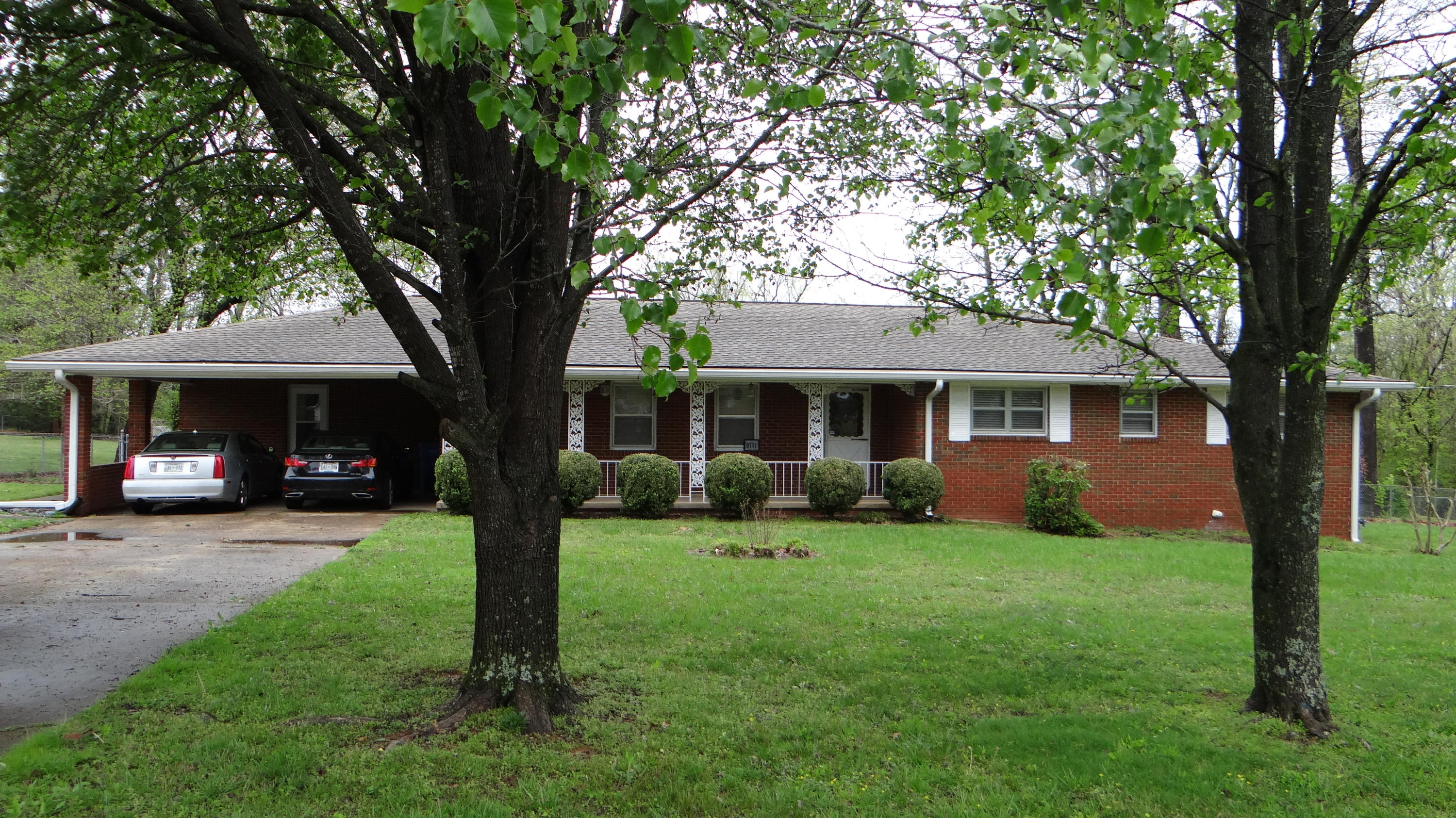 8111 Dudley Road Chattanooga, TN 37421 - Photo 2 of 26 DSC07664