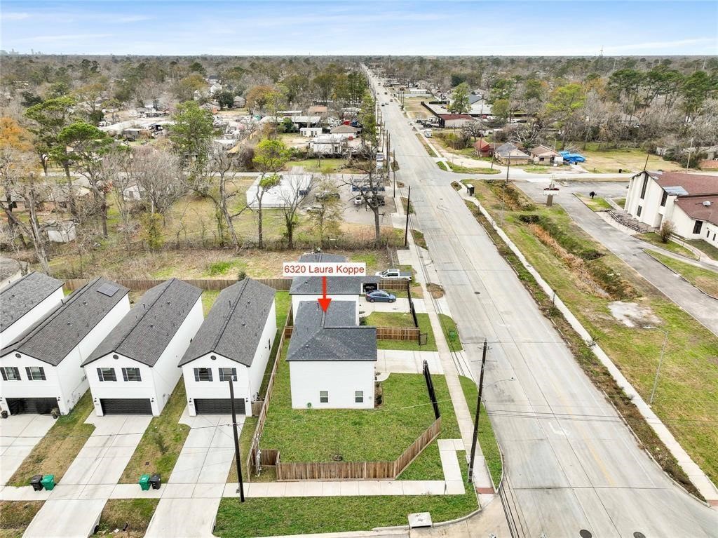 6320 Laura Koppe Road Houston, TX 77016 - Photo 16 of 17
