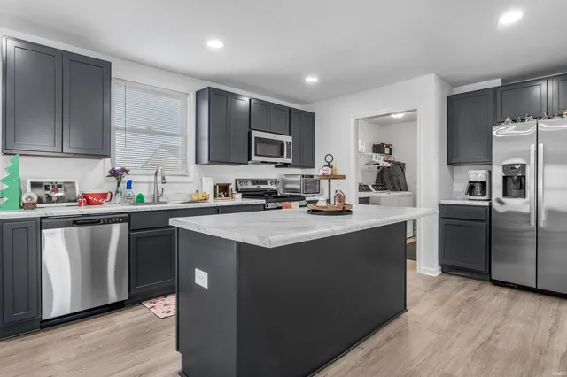 $400,000 | 5510 West 1000 South, Warren, IN 46792