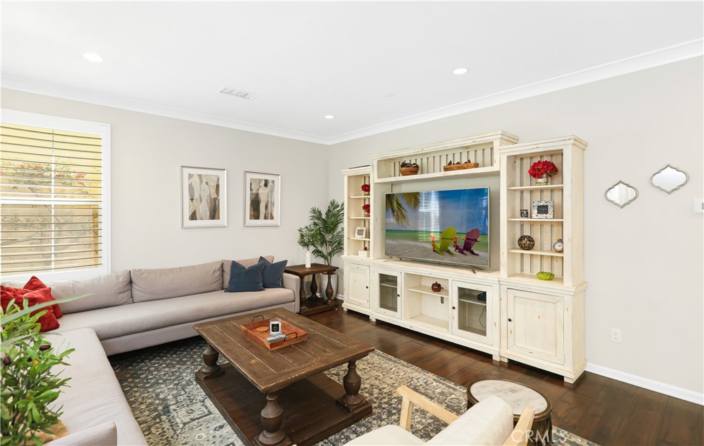 231 Rodeo Irvine, CA 92602 - Photo 13 of 48