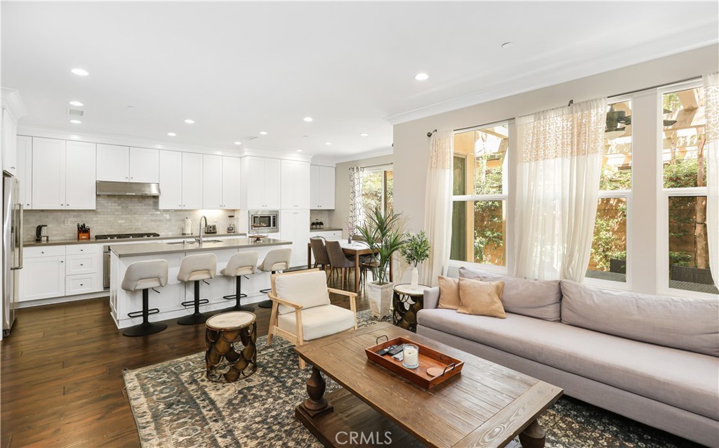 231 Rodeo Irvine, CA 92602 - Photo 14 of 48