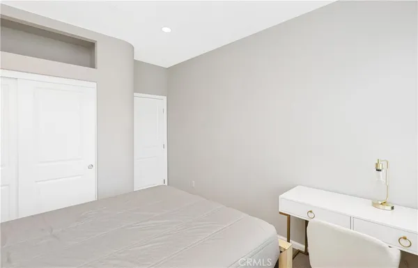 $1,629,888 | 231 Rodeo, Irvine, CA 92602